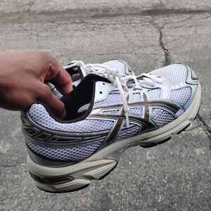 Men's White Athletic Running Shoe with Silver Accents